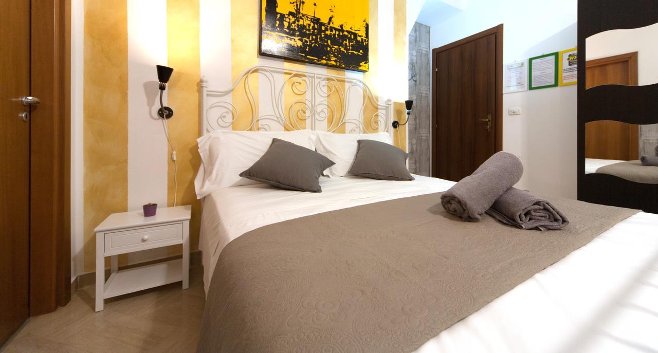 Hotel Il Sole à Trani Extérieur photo